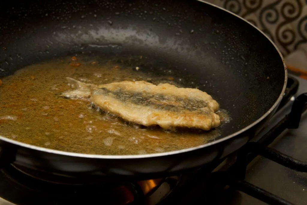 How to Reheat Fried Fish Without Drying It Out